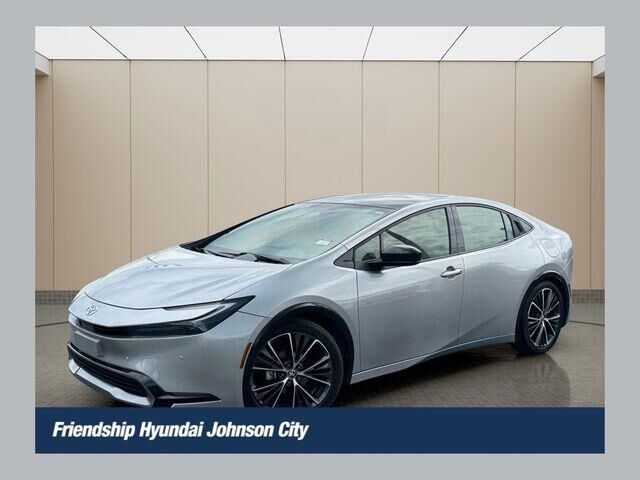 2024 Toyota Prius XLE — photo 1 of 23