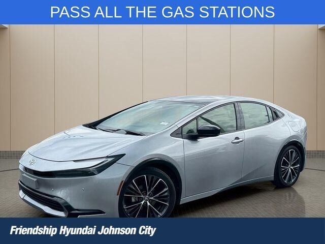 2024 Toyota Prius XLE