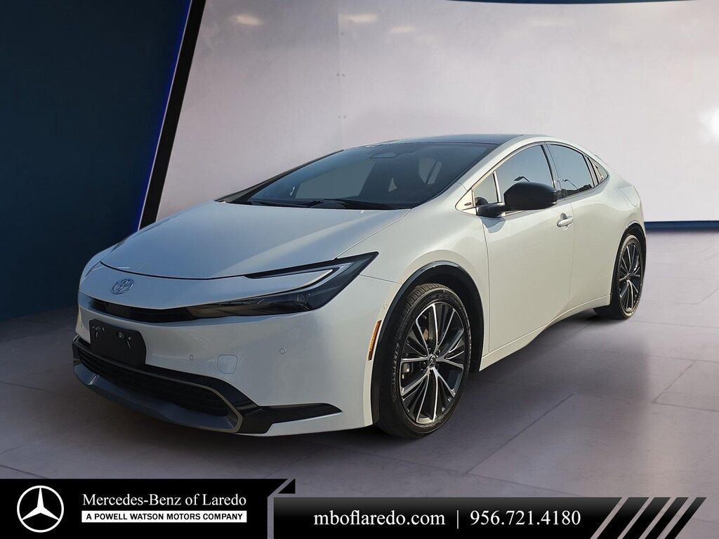 2025 Toyota Prius Limited — photo 1 of 13
