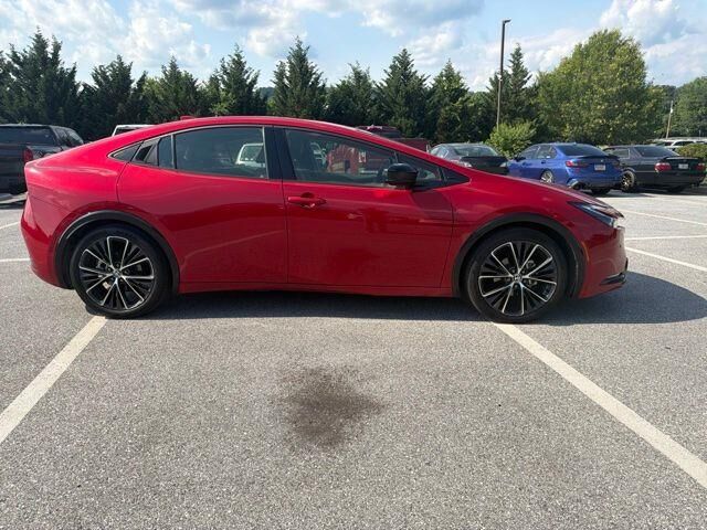 2024 Toyota Prius XLE