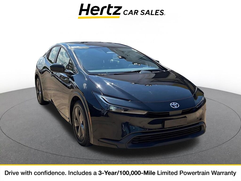 2024 Toyota Prius LE — photo 1 of 1