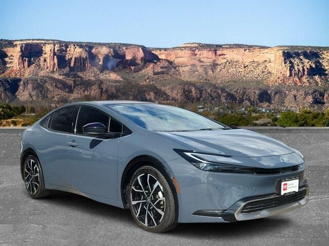 2023 Toyota Prius Prime XSE Premium — photo 1 of 27