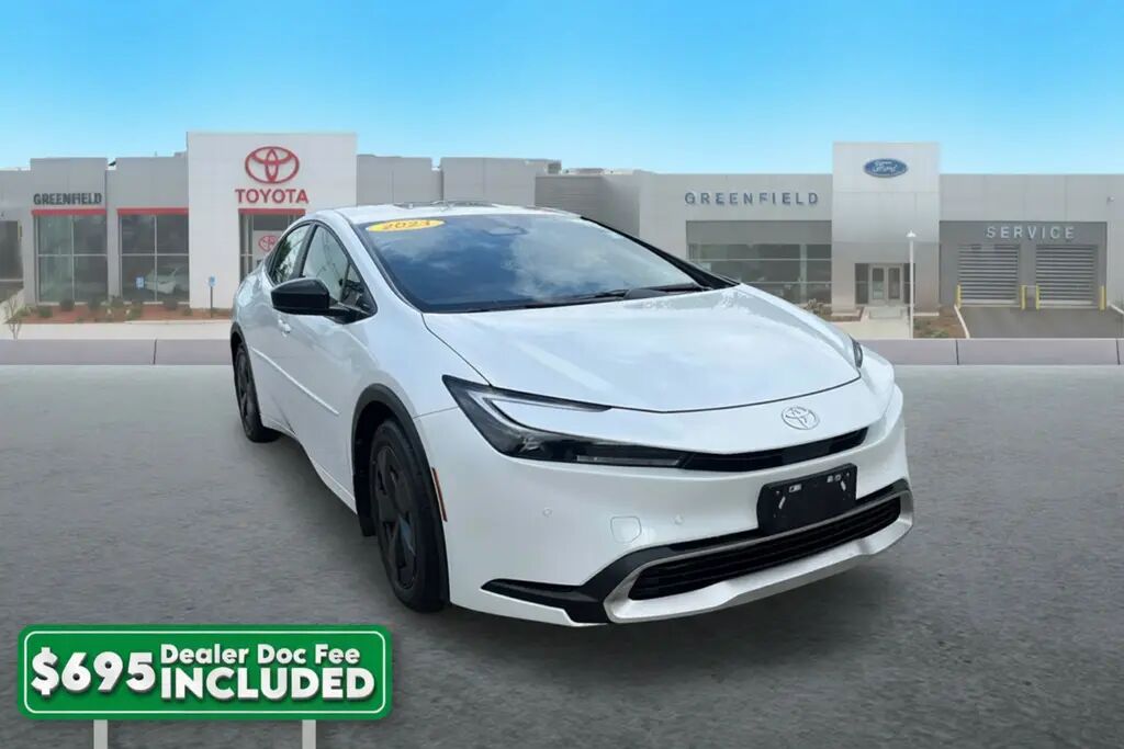 2024 Toyota Prius Prime SE — photo 1 of 14