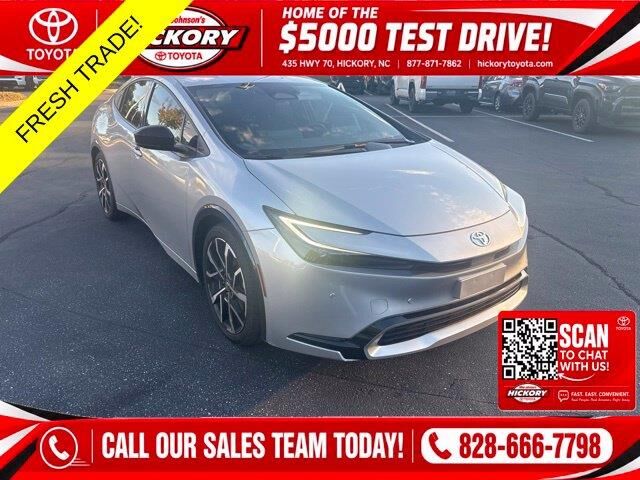 2024 Toyota Prius Prime XSE — photo 1 of 13