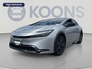 2025 Toyota Prius LE