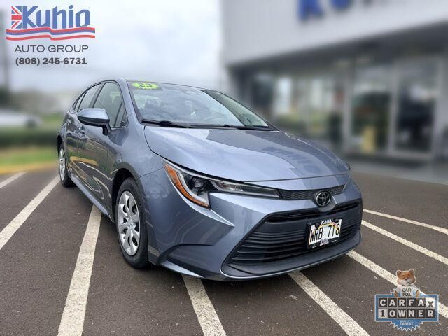 2023 Toyota Corolla LE — photo 1 of 26