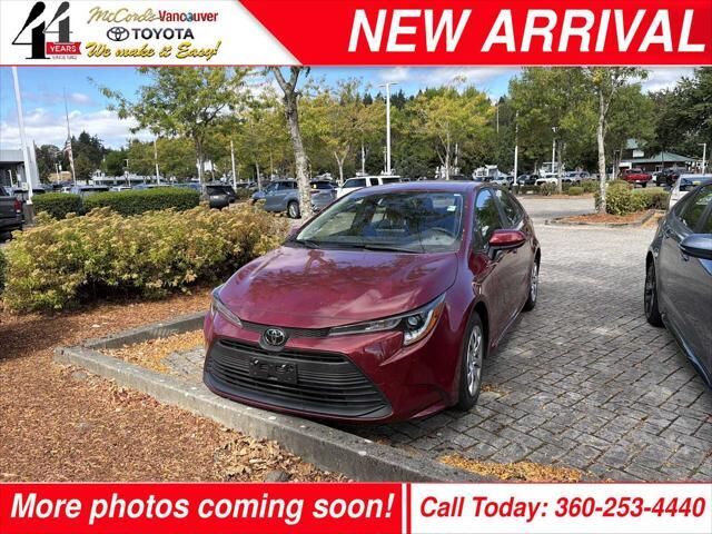 2025 Toyota Corolla LE — photo 1 of 30