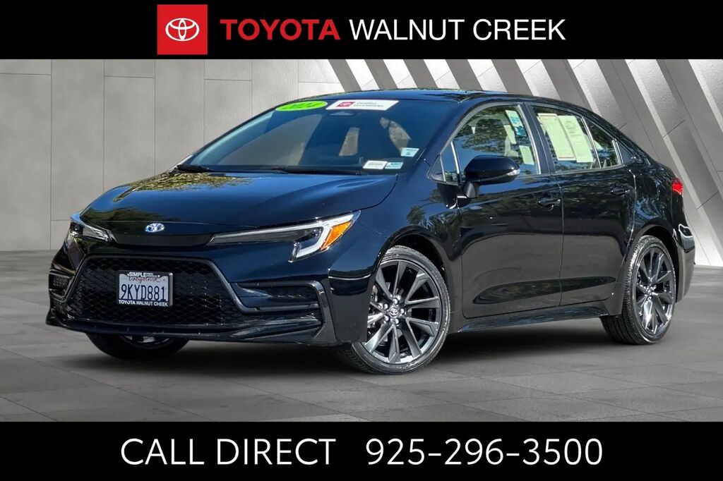 2024 Toyota Corolla Hybrid SE — photo 1 of 10