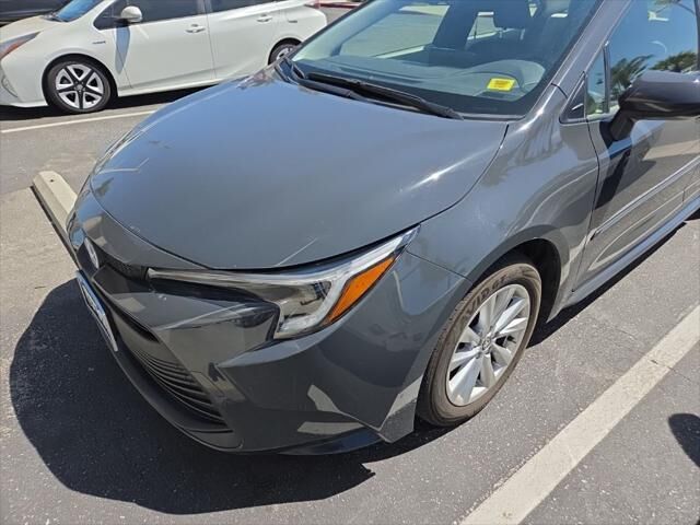 2025 Toyota Corolla Hybrid LE
