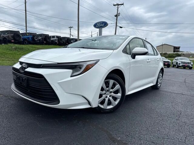 2026 Toyota Corolla Hybrid LE