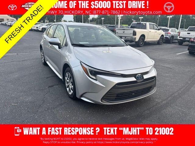 2024 Toyota Corolla Hybrid LE — photo 1 of 12