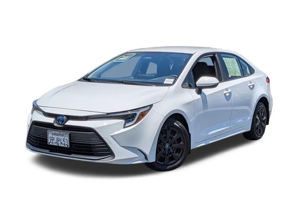 2024 Toyota Corolla Hybrid SE — photo 1 of 13