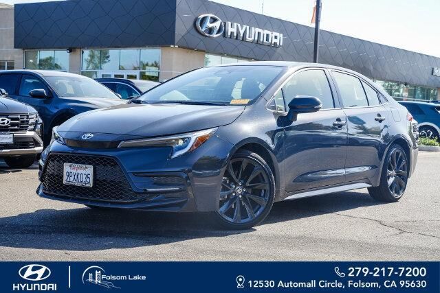 2025 Toyota Corolla Hybrid SE