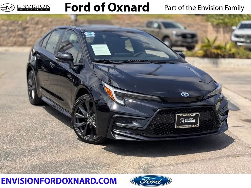 2024 Toyota Corolla Hybrid SE — photo 1 of 14