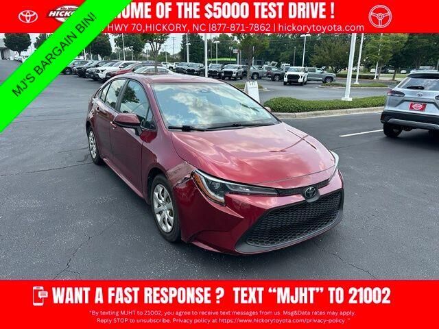 2022 Toyota Corolla LE — photo 1 of 16