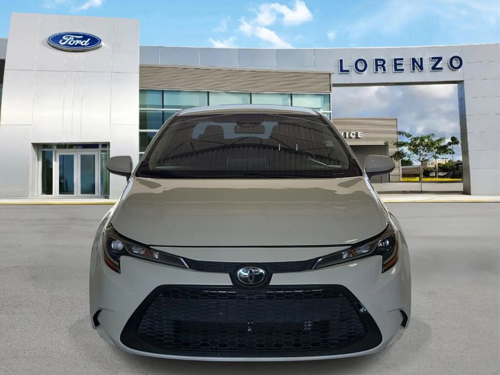 2021 Toyota Corolla LE — photo 1 of 42
