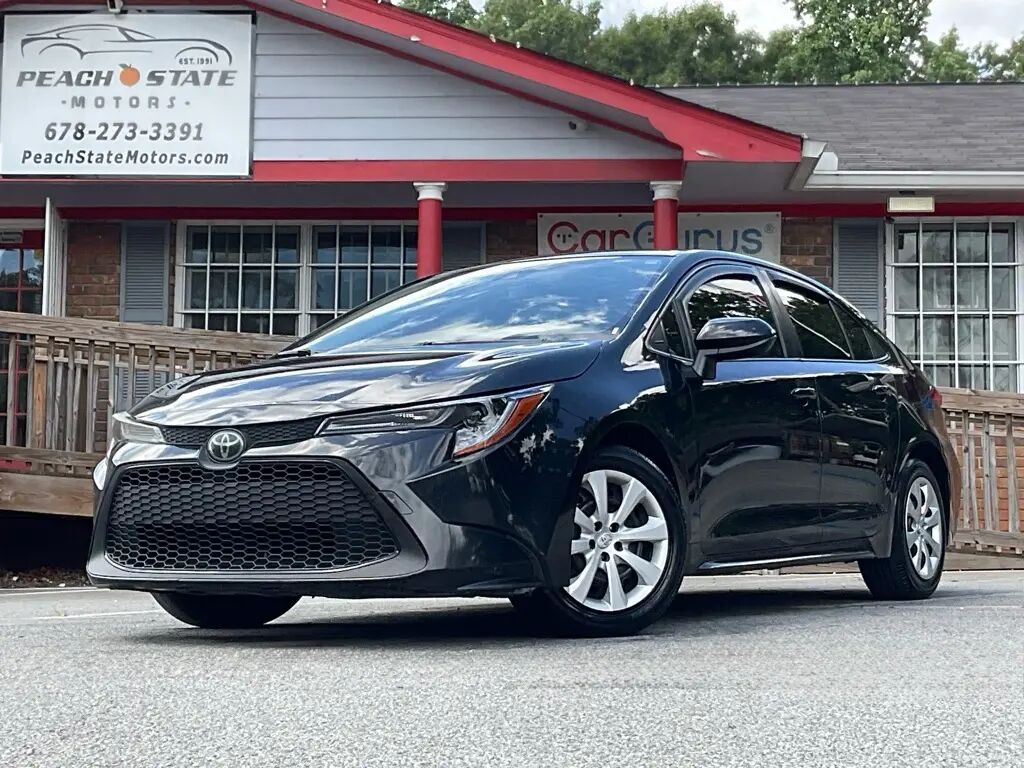 2020 Toyota Corolla LE — photo 1 of 1