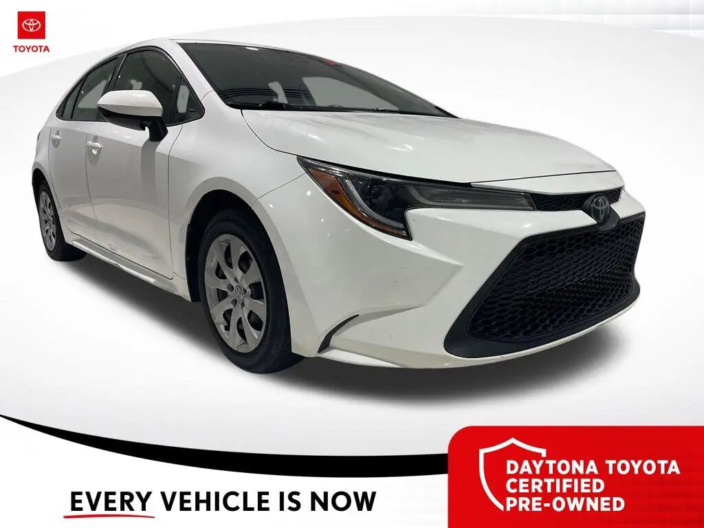 2020 Toyota Corolla LE — photo 1 of 10