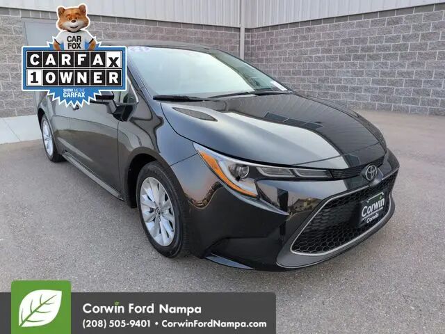 2021 Toyota Corolla XLE — photo 1 of 50