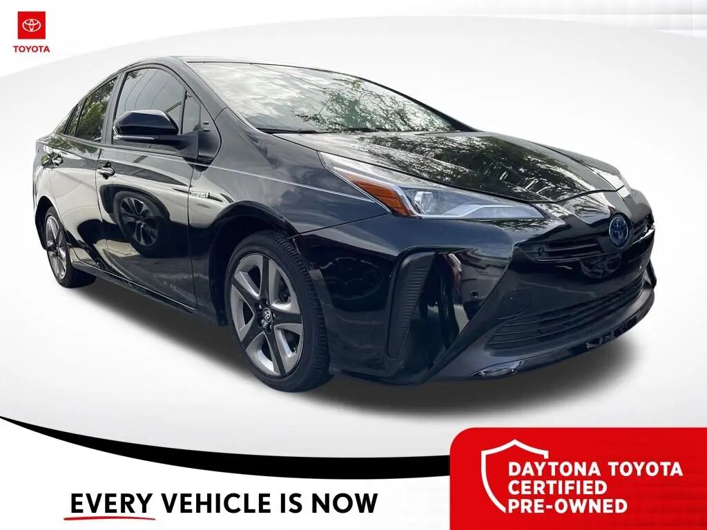 2021 Toyota Prius XLE — photo 1 of 1