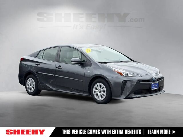 2022 Toyota Prius LE