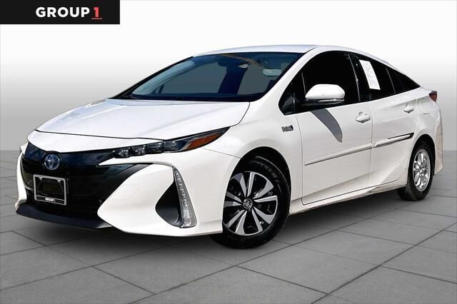 2019 Toyota Prius Prime Premium — photo 1 of 13