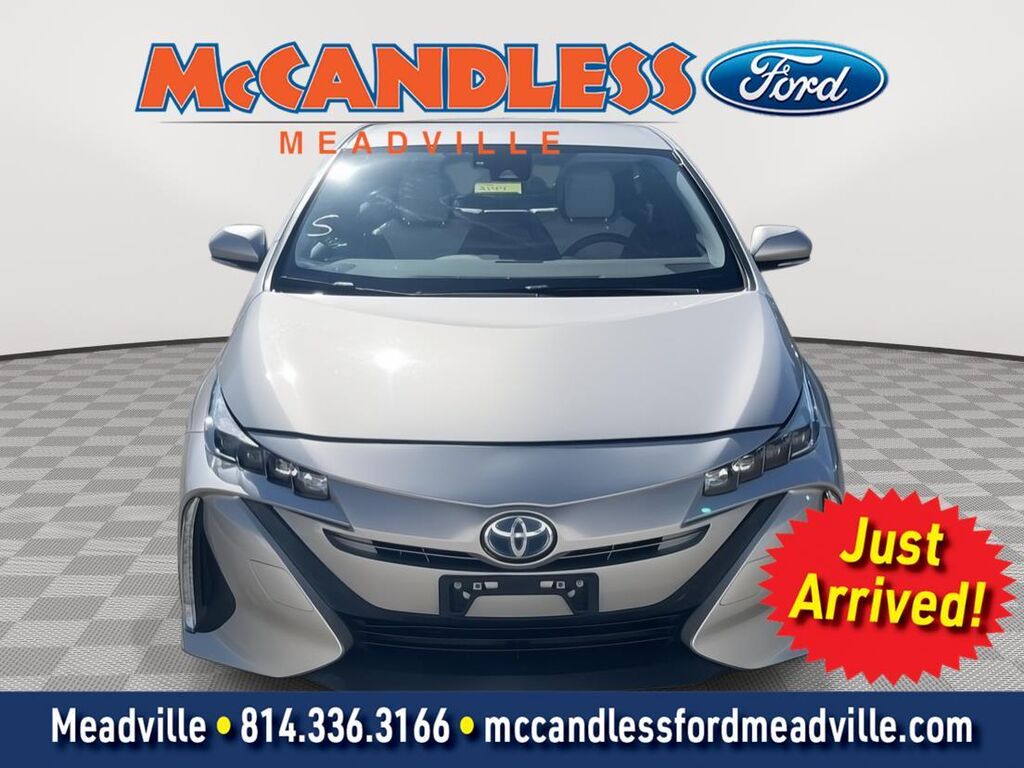 2018 Toyota Prius Prime Premium — photo 1 of 14