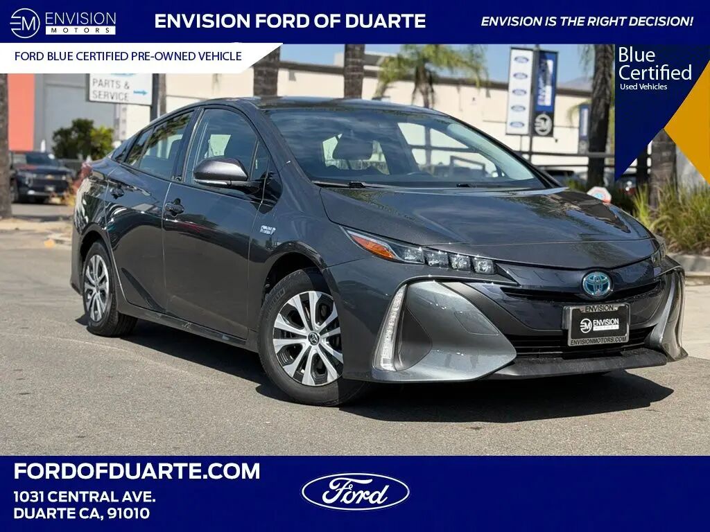 2020 Toyota Prius Prime LE — photo 1 of 26