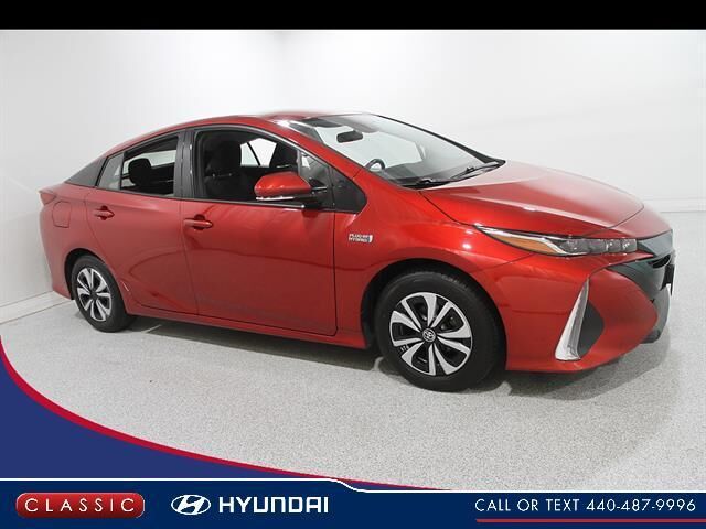 2017 Toyota Prius Prime Plus — photo 1 of 20