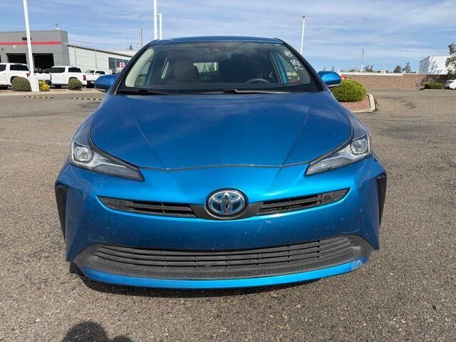 2020 Toyota Prius LE
