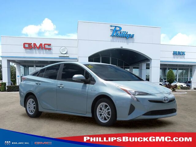 2016 Toyota Prius Four
