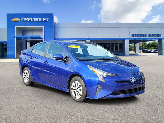 2016 Toyota Prius Three