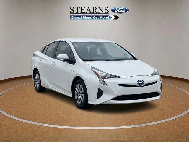 2016 Toyota Prius Three