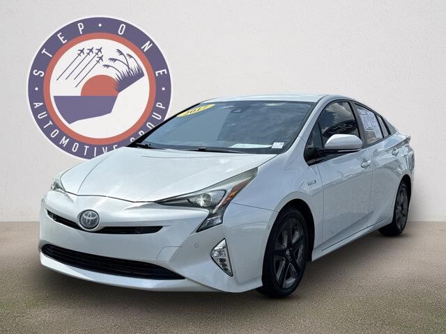 2017 Toyota Prius Three Touring