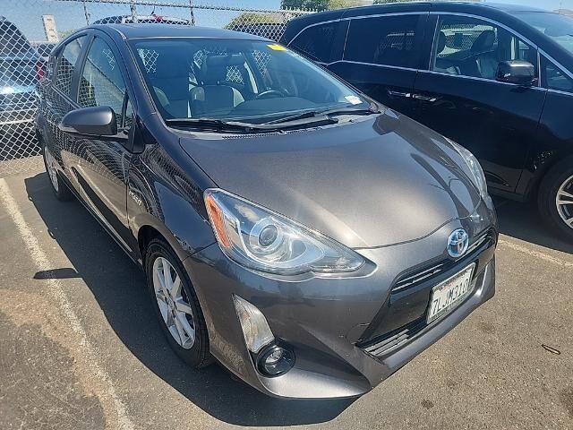 2015 Toyota Prius c Four