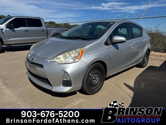 2013 Toyota Prius c Two