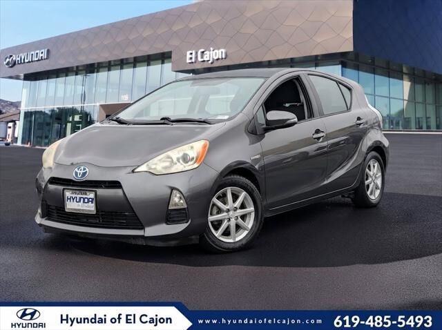 2013 Toyota Prius c Three
