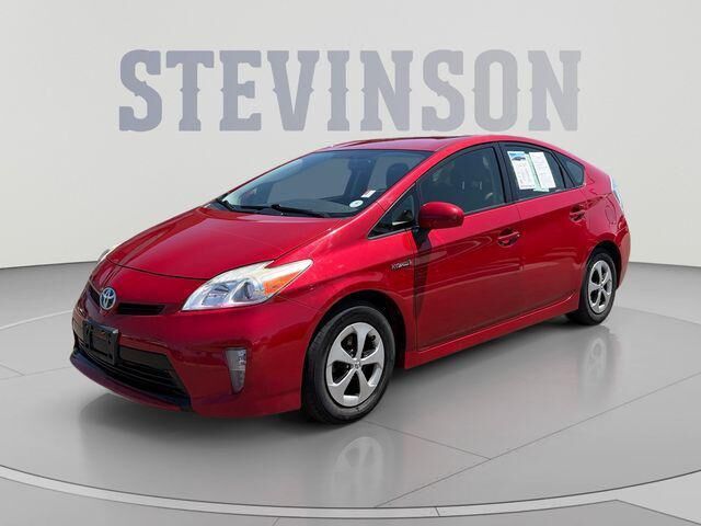 2012 Toyota Prius Three — photo 1 of 1