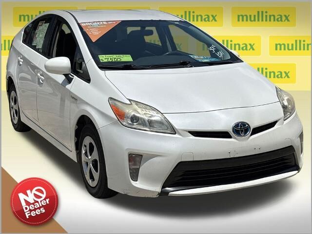 2014 Toyota Prius Two