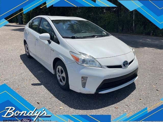 2013 Toyota Prius Two