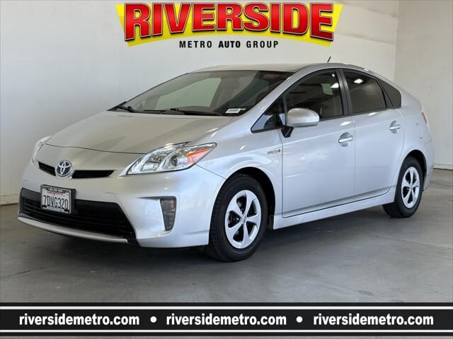 2014 Toyota Prius Two