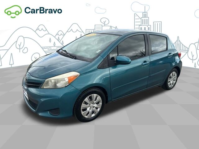 2012 Toyota Yaris LE