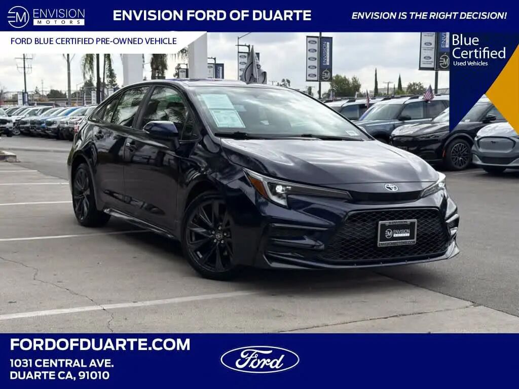 2024 Toyota Corolla SE — photo 1 of 13