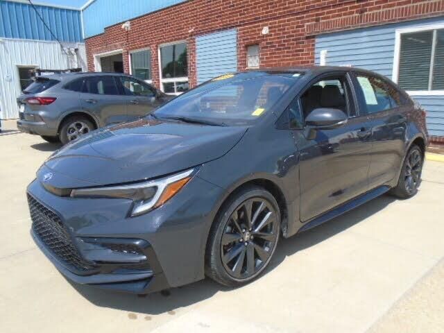 2023 Toyota Corolla SE — photo 1 of 1