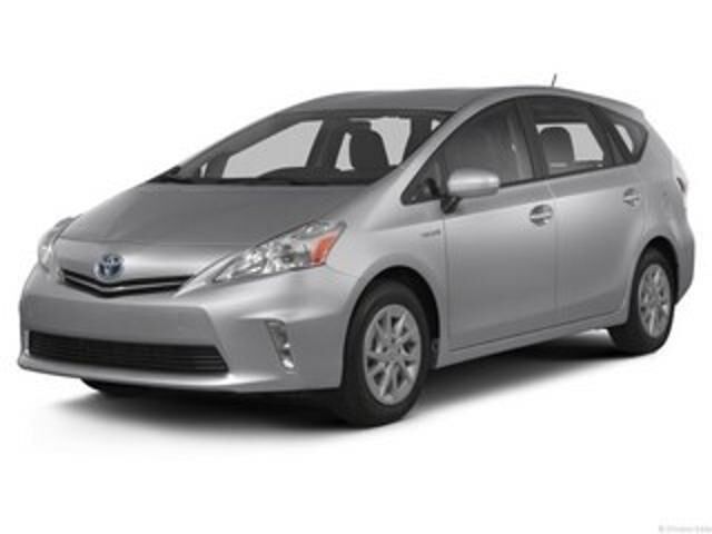 2015 Toyota Prius v Two — photo 1 of 1