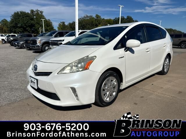 2013 Toyota Prius v Two