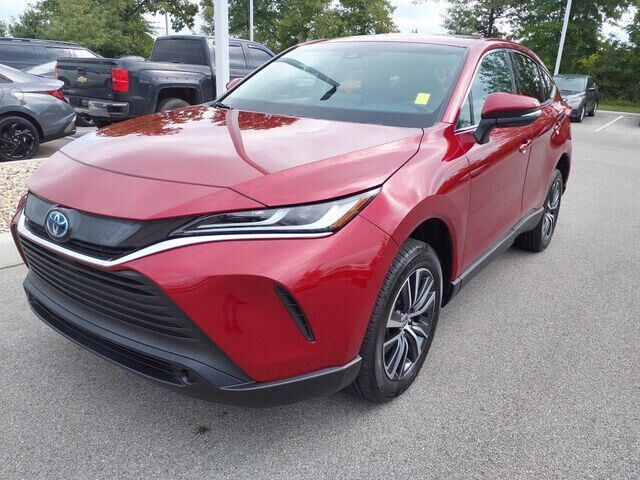 2023 Toyota Venza LE