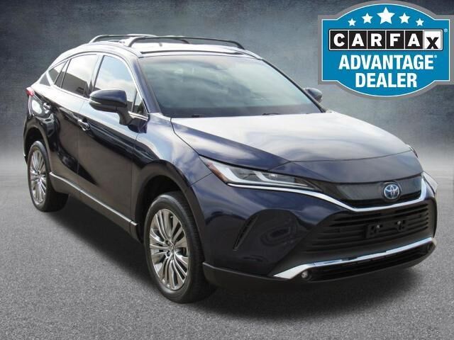 2024 Toyota Venza LE
