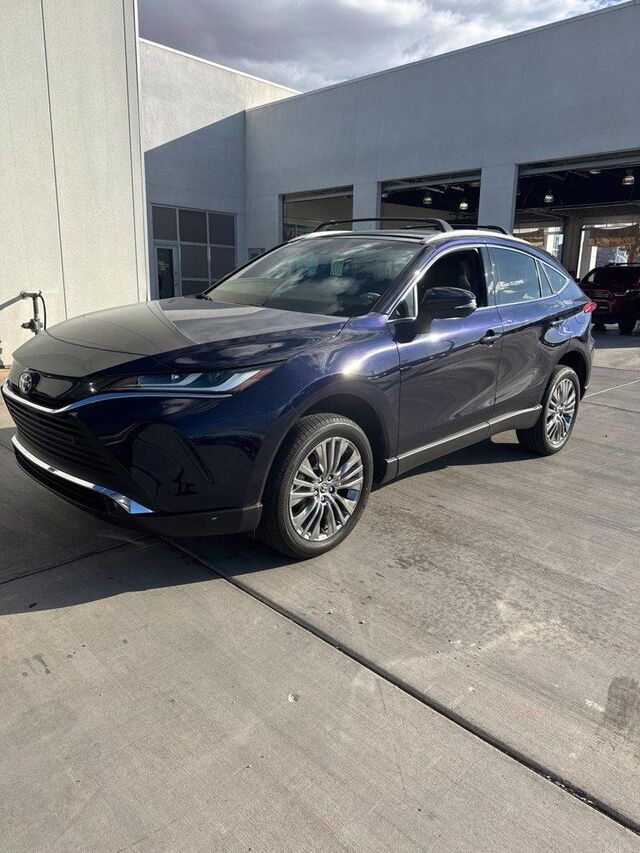 2024 Toyota Venza XLE