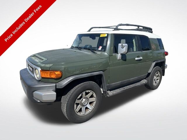2014 Toyota FJ Cruiser Base